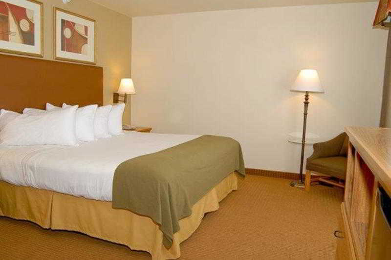 Best Western Wapakoneta Inn Habitación foto